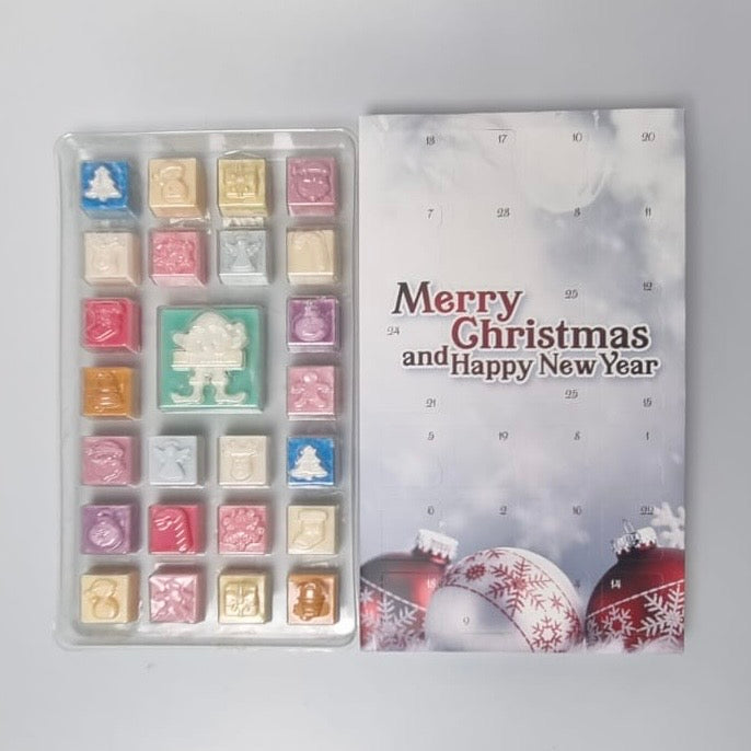 25 Cavity Christmas ADVENT Wax Melt Clamshell - RED BAUBLES