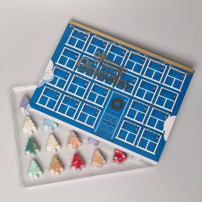 24 Cavity Christmas Tree ADVENT  Wax Melt Clamshell - (WINDOWS)