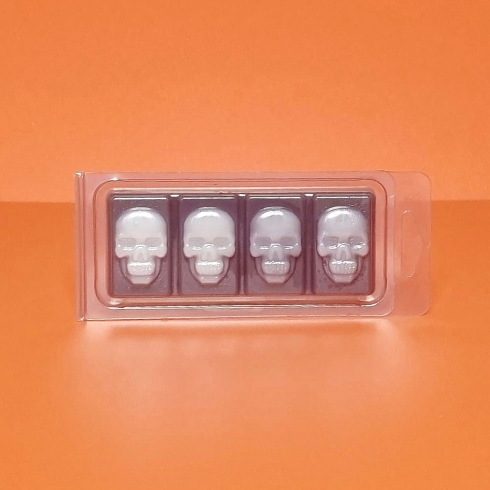 HALLOWEEN 4 Section Snap Bar Style Clamshell - (SKULL)