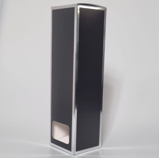 Black Diffuser Box With A Silver Edge (Aperture)