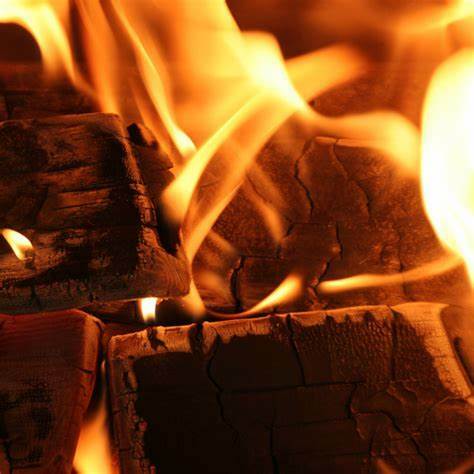 Crackling Log Fire Fragrance Oil