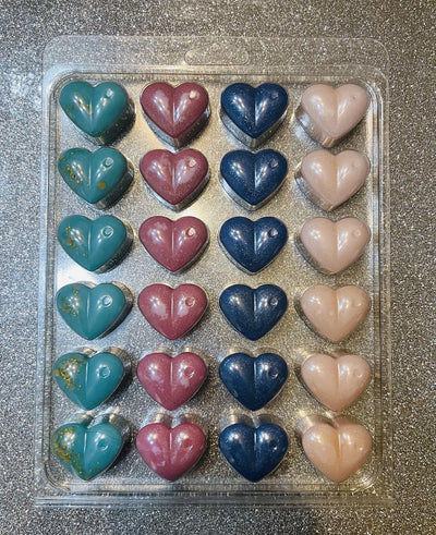 24 Cavity Heart Wax Melt Clamshell